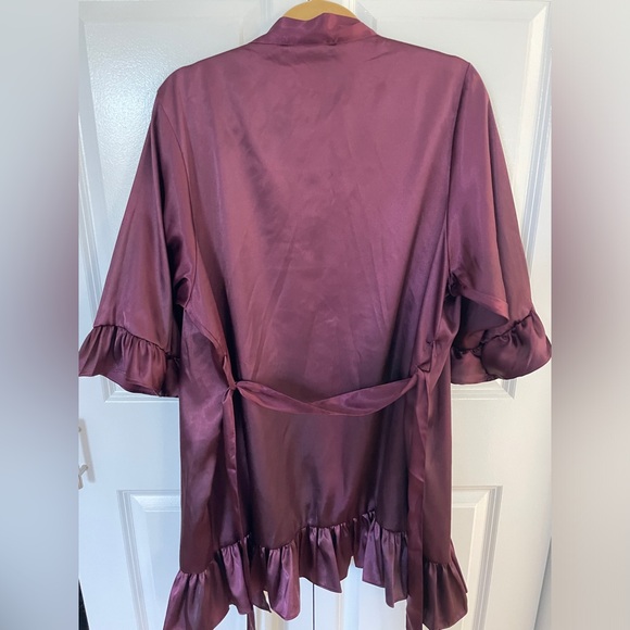 David Bridals Bridal Robe - Picture 5 of 5